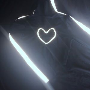 ESQAPE LVRS REFLECTIVE CROP TOP